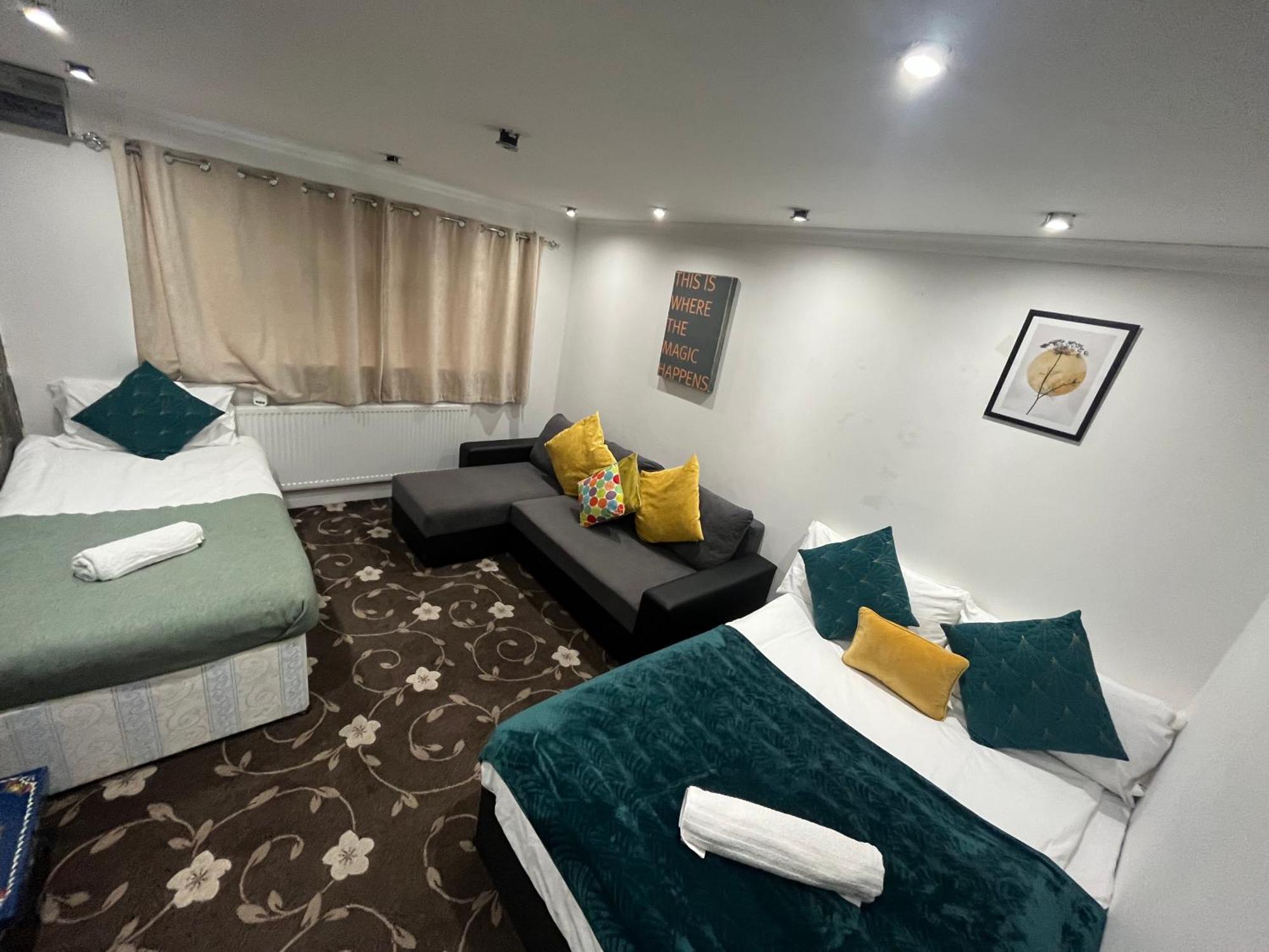 4 Bedroom Cosy Birmingham
