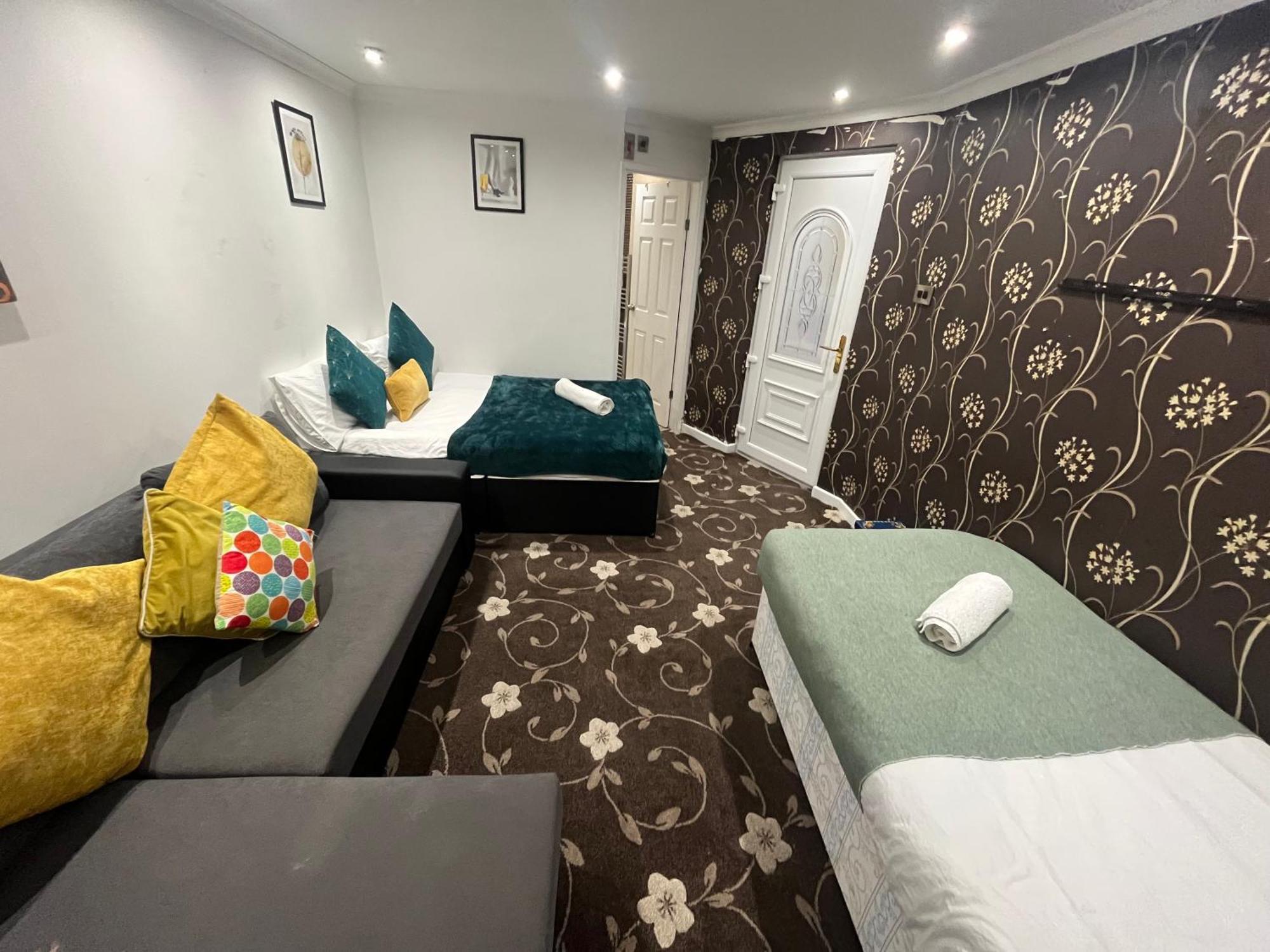 4 Bedroom Cosy *