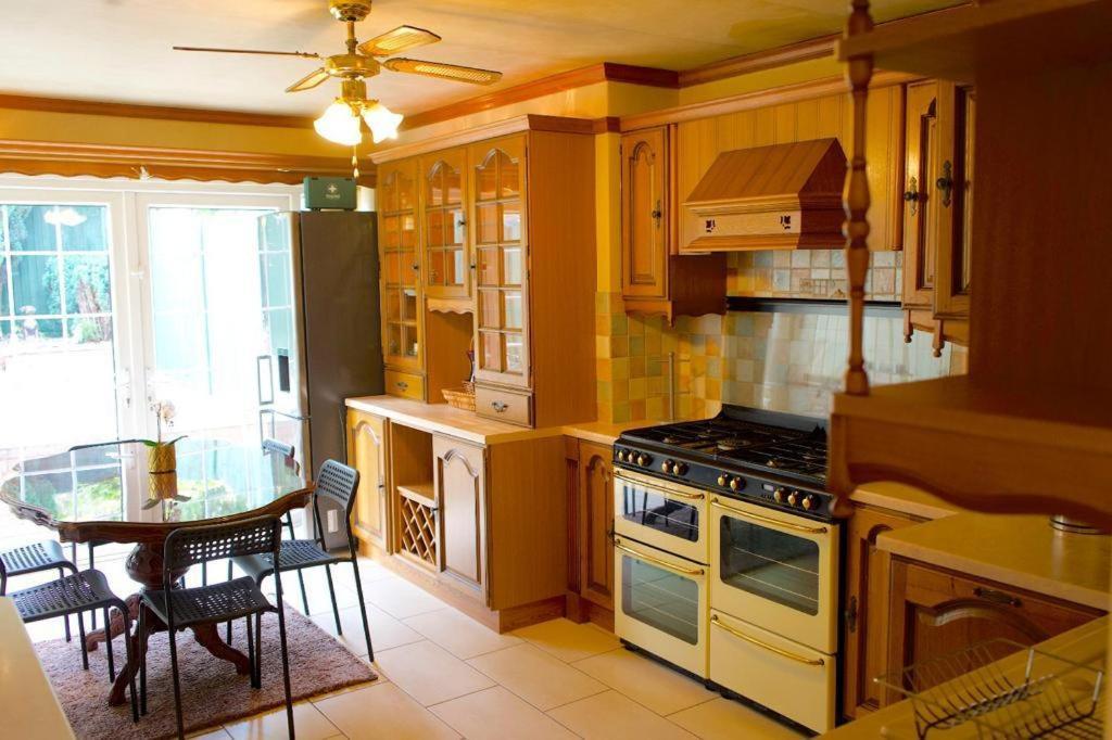 Holiday home 4 Bedroom Cosy